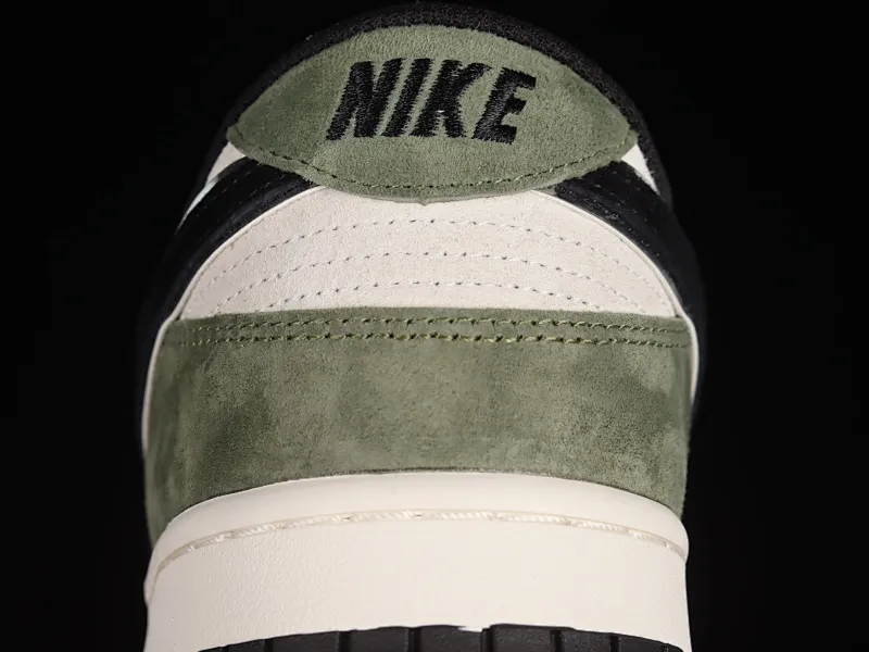 All Categories Nk SB Dunk Series Nk SB Dunk Low Low-top sneakers Otomo Katsuhiro x Nk SB Dunk Low "Steamboy OST" Creative customization collaboration Otomo Katsuhiro joint SB low-top sports and leisure sneakers FF0918-015